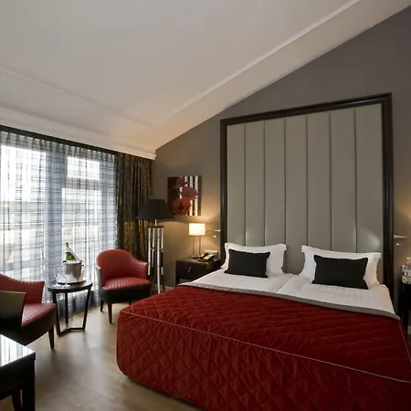 海牙斯海弗宁恩阿姆拉斯哈库尔豪斯大酒店 酒店