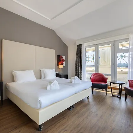 Grand Amrath Kurhaus Scheveningen מלון 5*