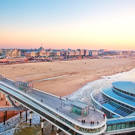 Grand Amrath Kurhaus Scheveningen מלון 5*