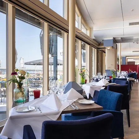 Grand Amrath Kurhaus Scheveningen 5* האג