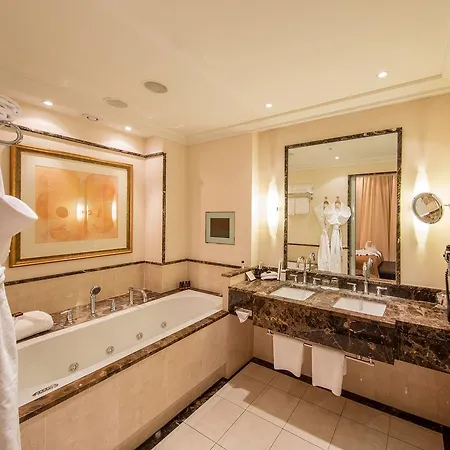 Grand Amrath Kurhaus Scheveningen 5*