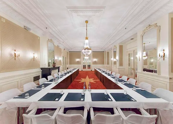 Grand Amrâth Kurhaus Scheveningen 5*